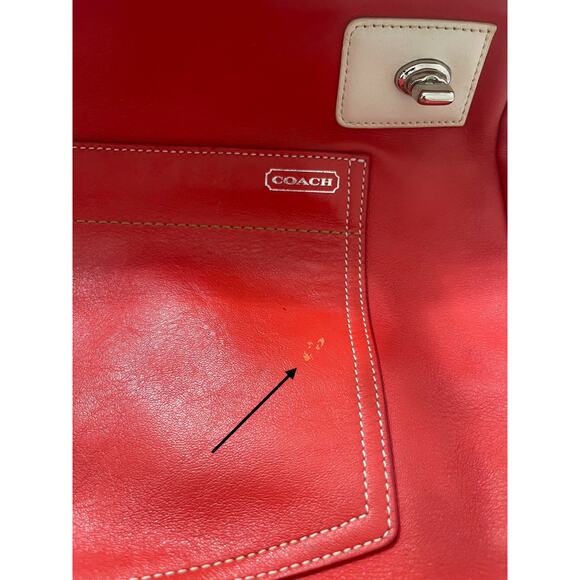 Coach Limited Edition Red and White Leather Turnlock Satchel style 9285 - Picture 3 of 12